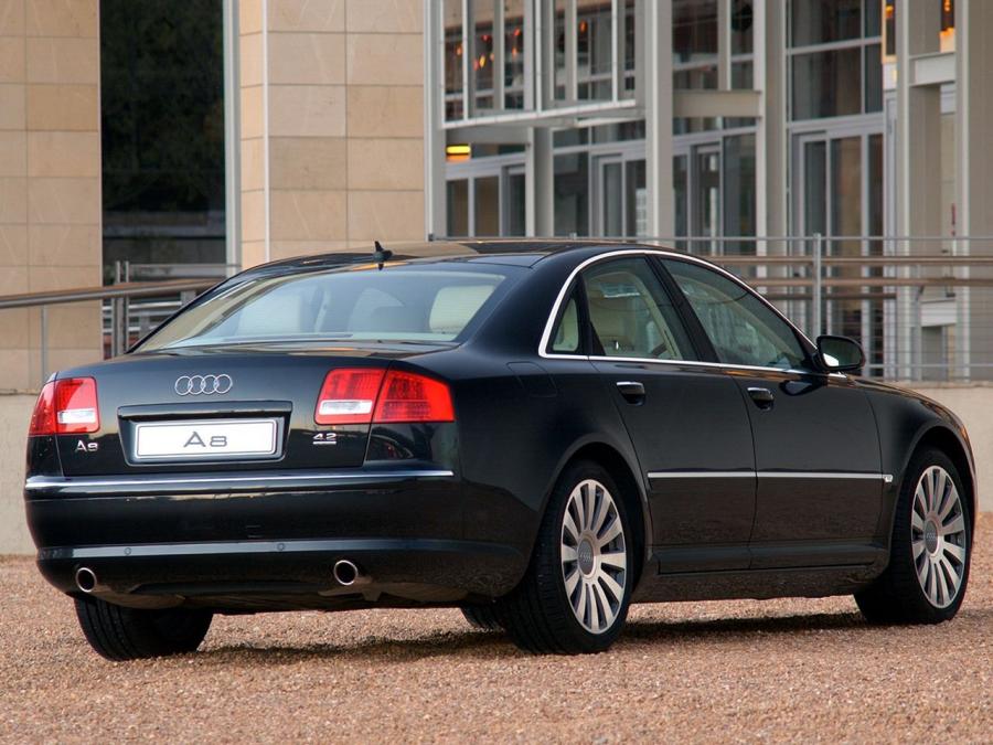  Audi A8 4.2 Quattro (D3) 2003 года  (ZA) (фото 13 из 13)